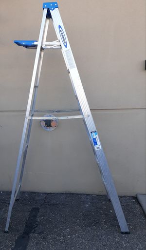 Photo Werner 8 foot Aluminum Step Ladder