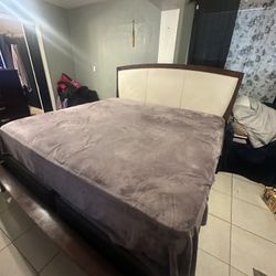 King Size Bed 