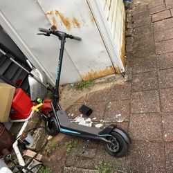 Gotrax GXL V2 Electric Scooter