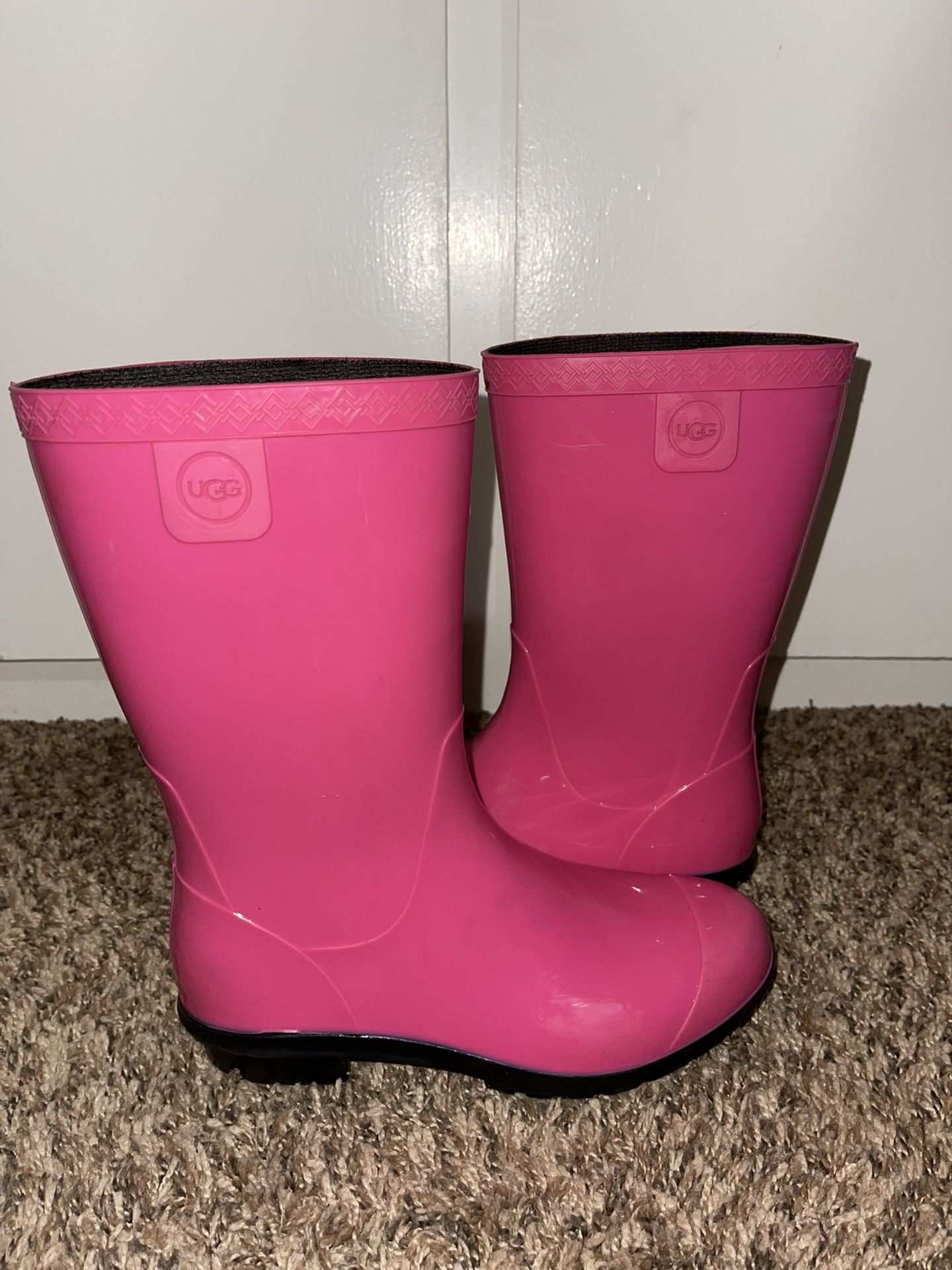 Ugg Rain boots 5