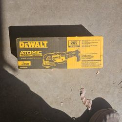 DeWALT Tool