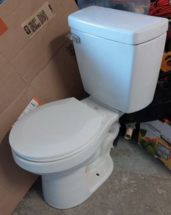 White round toilet 12in rough in