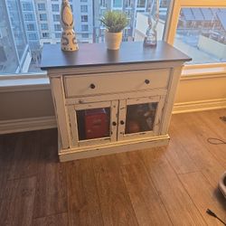 White Entrytable/sidetable/barcart