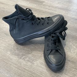 Black Hi-Top Converse