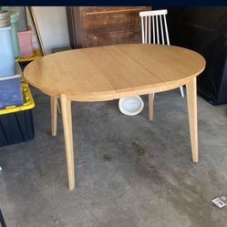 Wooden Table 30 In A Half Width And 32 Length 