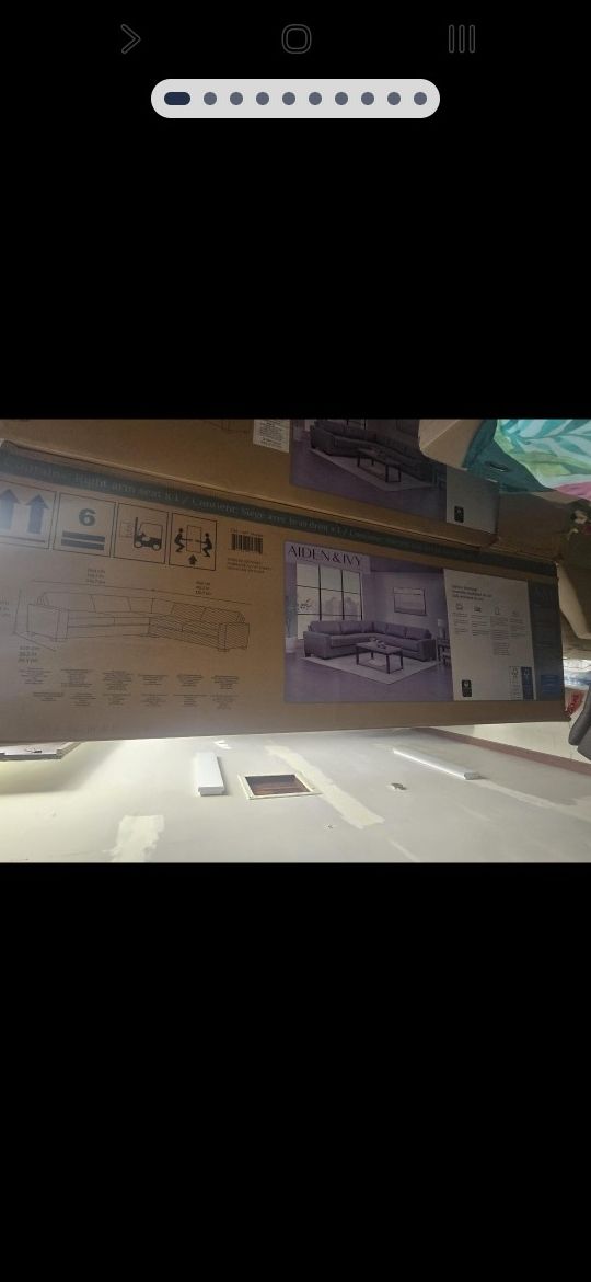 Aiden And Ivy (Leather Sectional)