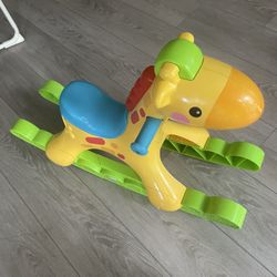 Fisher-Price Rockin' Tunes Giraffe Interactive Rocker