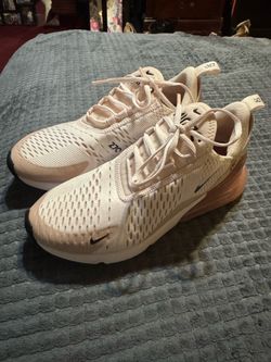 Women Nike shoes