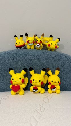 🧶Handmade Crochet Pikachu Family 