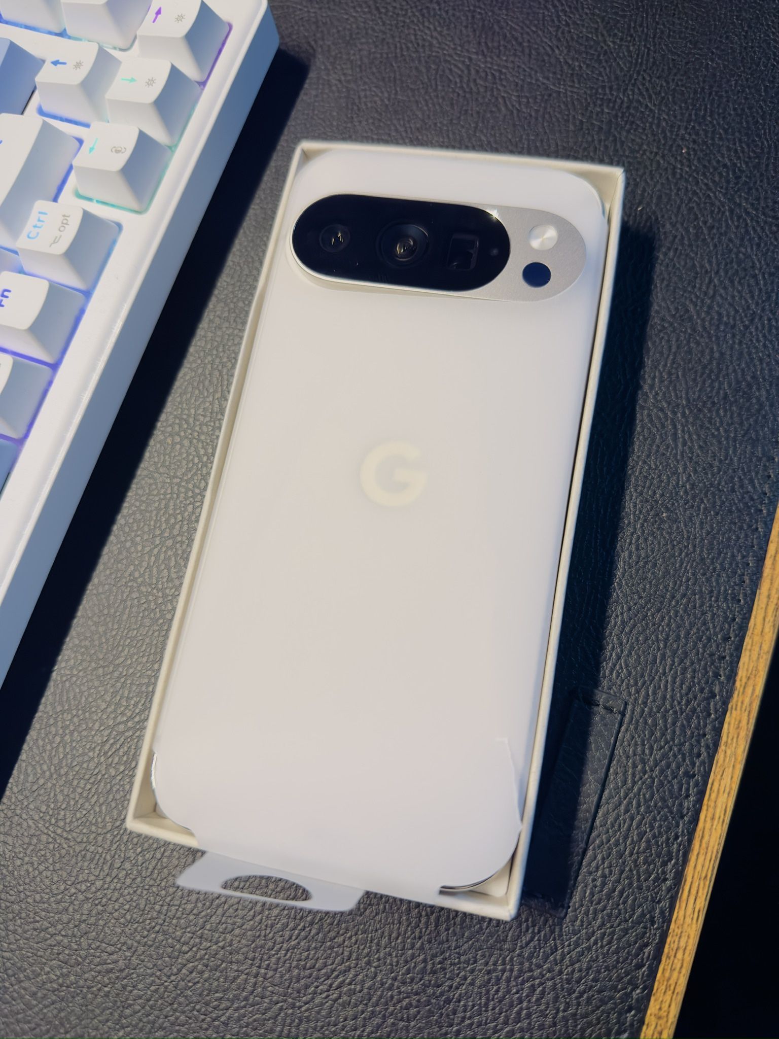 Google pixel 10 Pro 128 Unlocked. Warranty