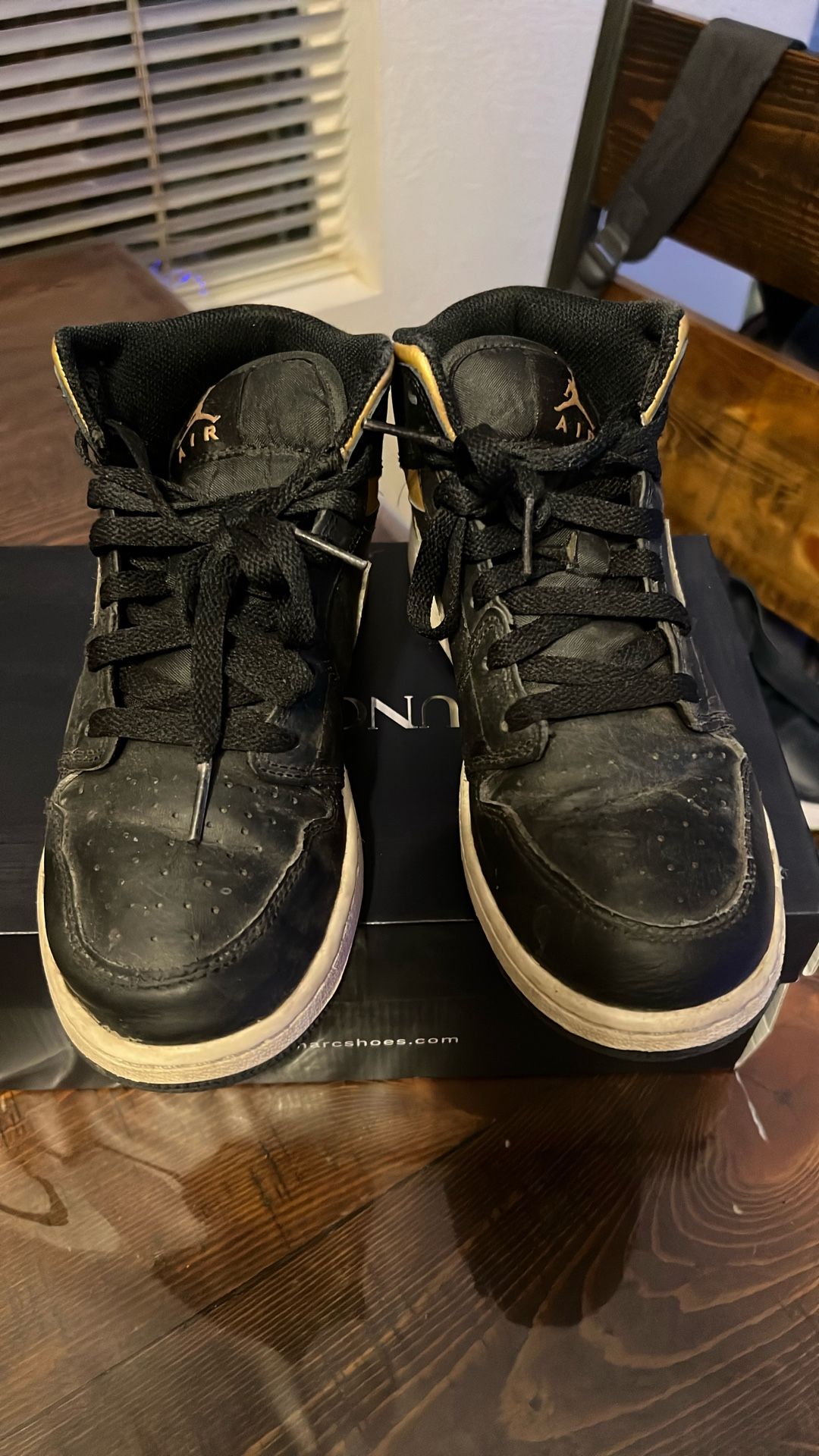 Air Jordan Size 5y