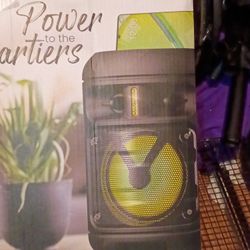 Bluetooth Speaker For Sale $40  OBO