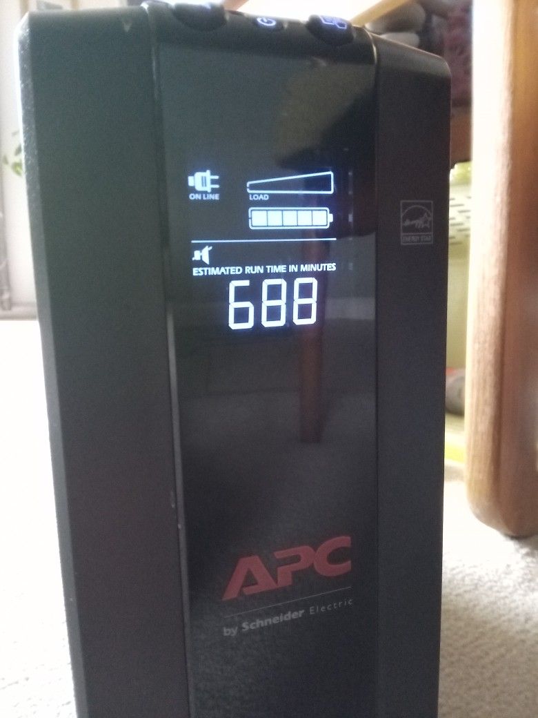 APC Backups 1500, Works Well, Used