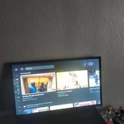 32' TV