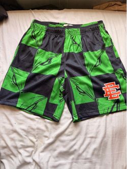 Brand new Eric Emanuel shorts ‼️