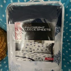 Sunbeam Super Soft Heavyweight Fleece Sheets Set