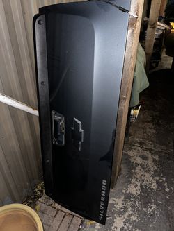 07-13 Chevy Tail Gate