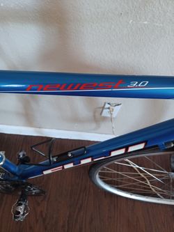 Bicicleta fuji newest 3.0