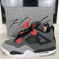 Jordan’s Sneakers 