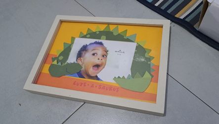 Hallmark "Cute-A-Saurus" themed 4x6 photo 