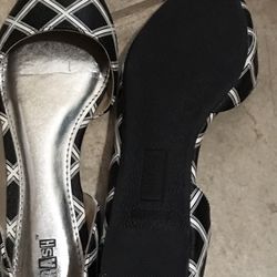 Brash Flats 8.5  Like New