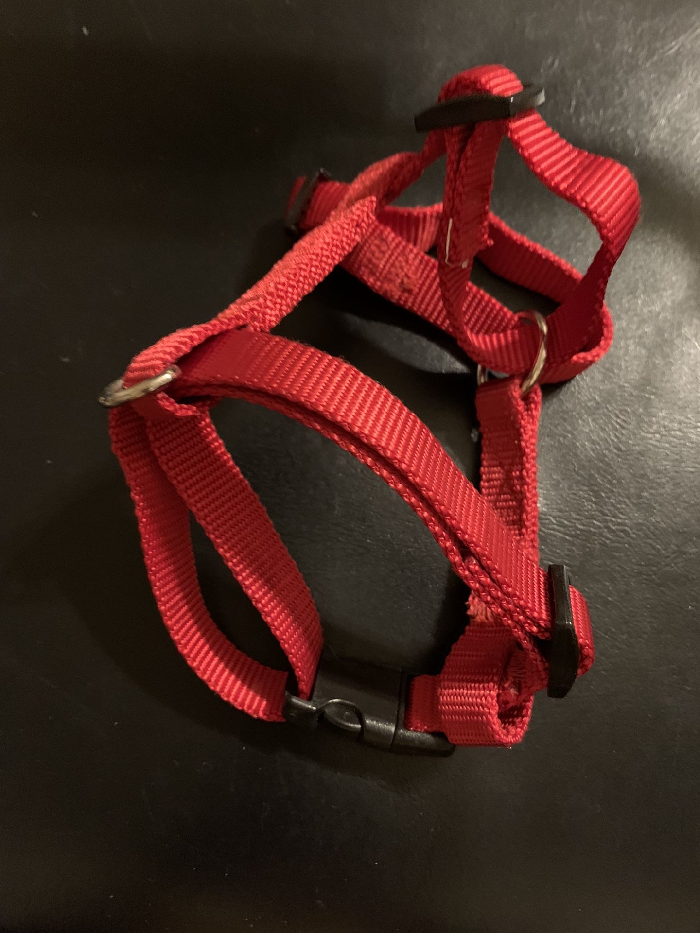 D-7 Expandable Harness, For Dogs Or Cats 10" At Smallest Size, 18" At Greater, Red $5