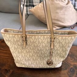 Michael Kors Purse 