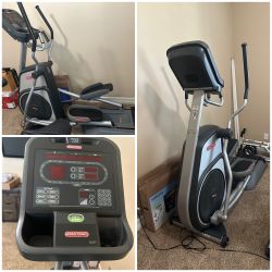 Star Trac 8-CT Commercial Cross Trainer Elliptical Great Condition