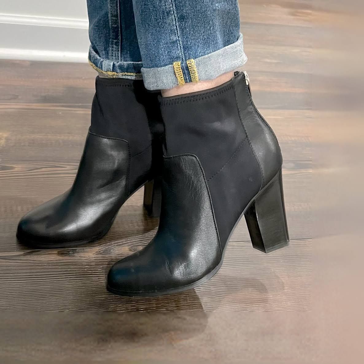 Adrienne Vittadini Rudd Block Heel Bootie 7.5