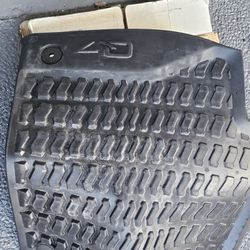 AUDI Q7 ALL WEATHER RUBBER MATS FULL SET 2 REARS 2 FRONTS