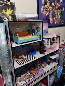 Lol Dolls, House, Car, Clothes, Airplane, Camping Car,etc for Sale in  Temple City, CA - OfferUp