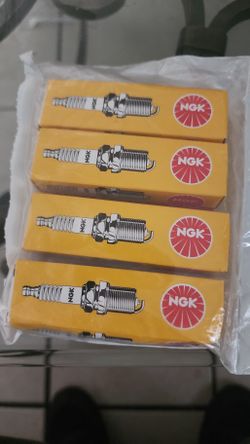 Spark Plugs For Echo Tools 4 Pack
