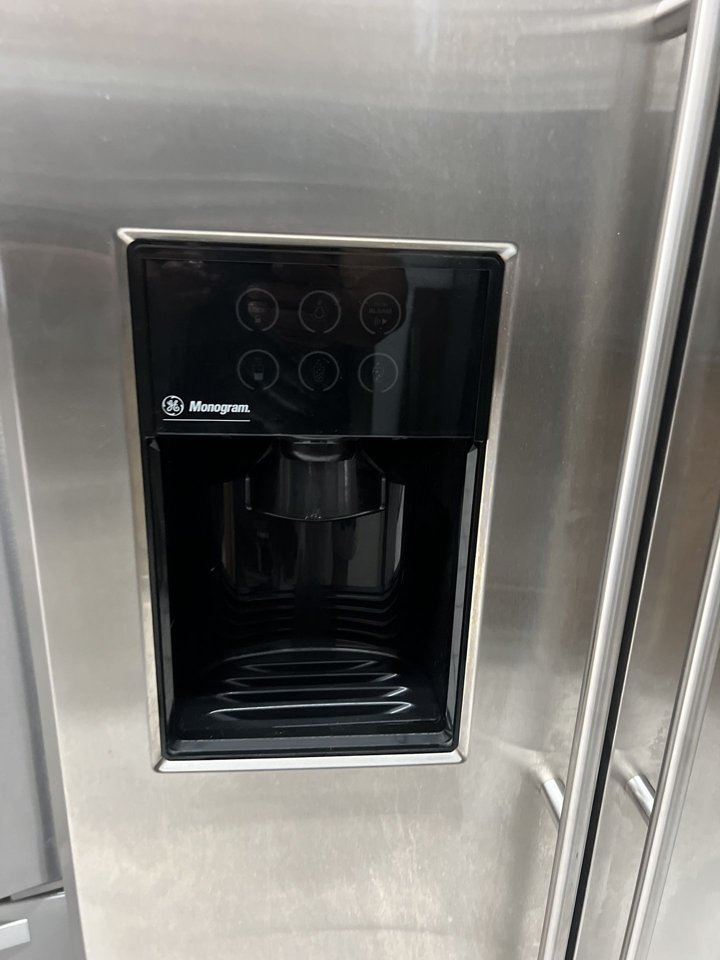 Dacor 48” Range Top Black Stainless Steel 2024