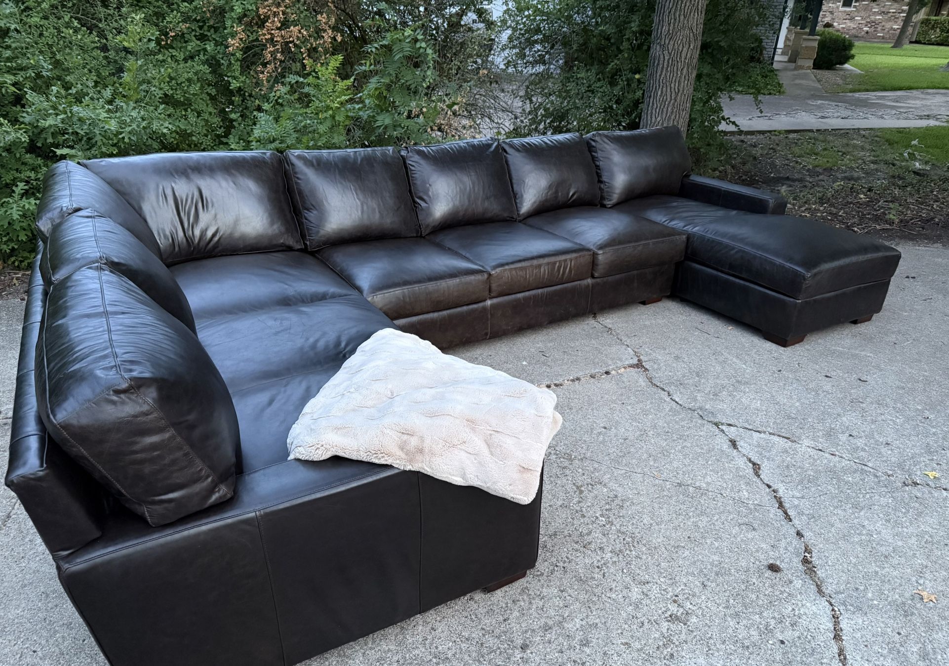 NFM Premium Leat 4-Piece Leather Sectional in Java Ancient