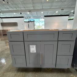 48'' Grey Shaker Bathroom Vanity