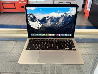 Macbook Air 2020 i3 8GB 256GB Pre-owned