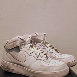 Nike Air Force 