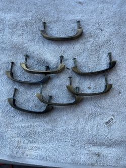 Drawer handles