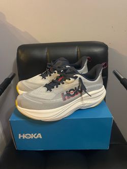 Hoka Sky flow Size 8.5B Men’s $95
