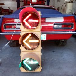 Traffic Light Rare Directional Perfect Condition