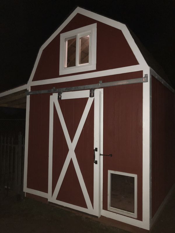 barn style dog house large / storage shed 8x10x8 iike tuff