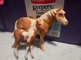 Breyer misty and foal
