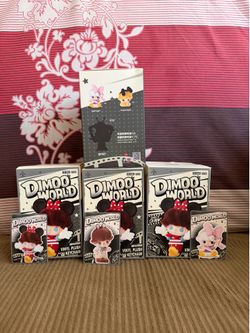 The Monster Dimoo World (Minnie Balloon 40$, Chip and dale 40$, Daisy gift 40$)