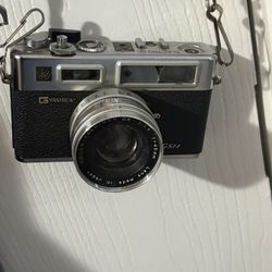 Vintage yashica electro