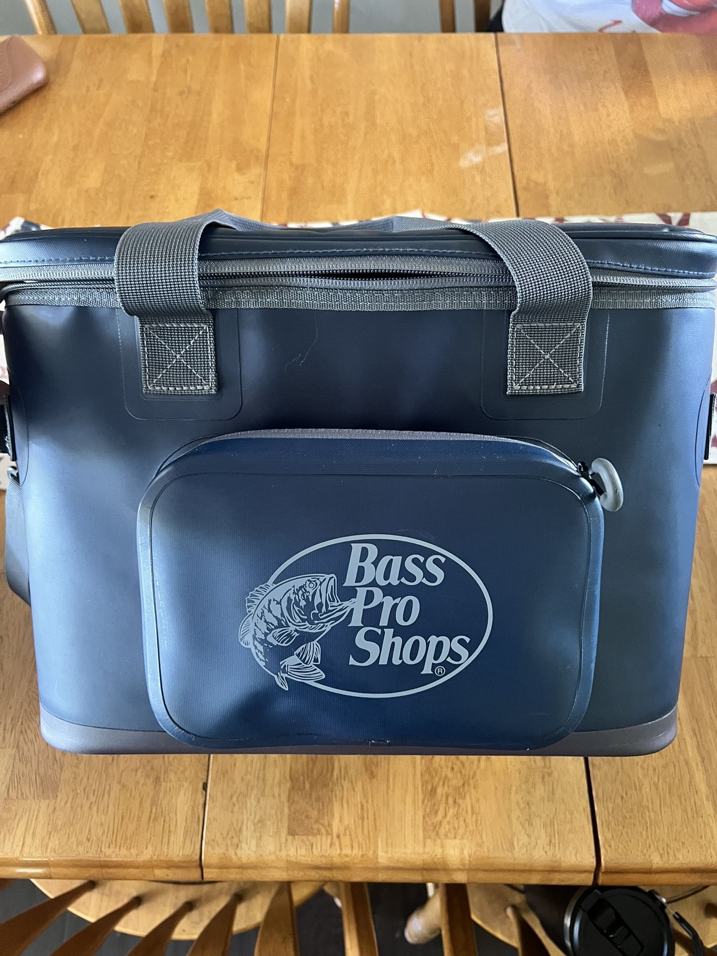 Bass Pro Shop Cooler