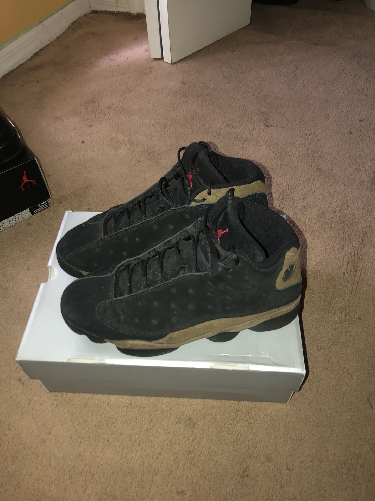 Jordan 13 olive size 13