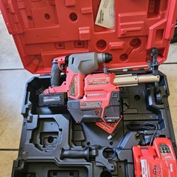 Milwaukee Hammer Vit Vacuum Tool 