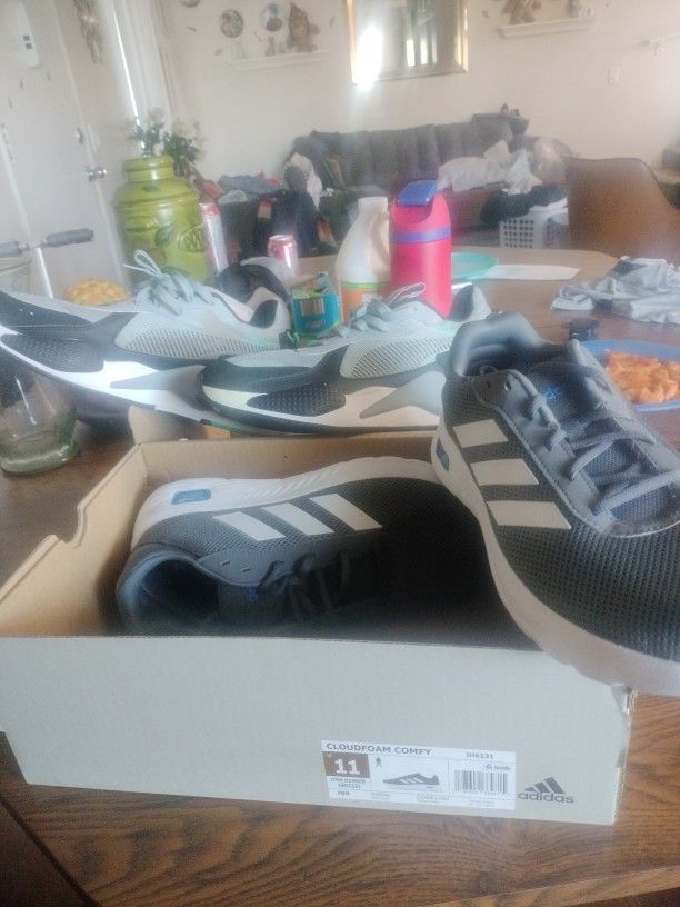 Shoe's REEBOK AND PUMAS