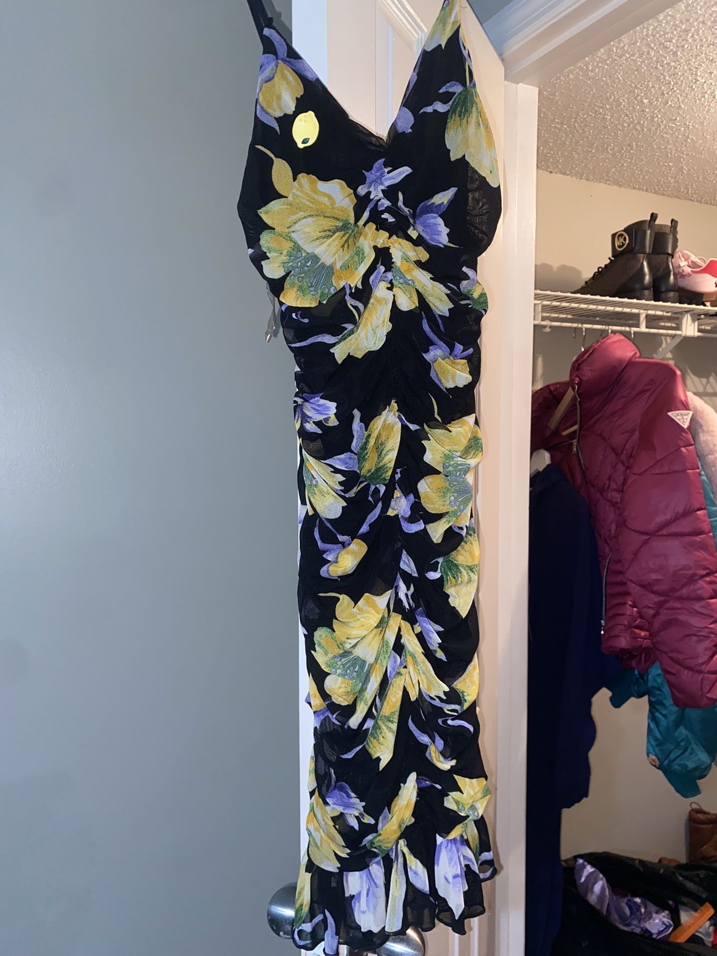 Women’s dresses