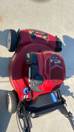 Toro self propelled lawnmower